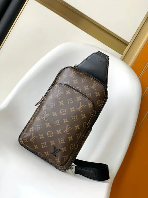 louis vuitton aaa homme mini sac a main s_117b3bb